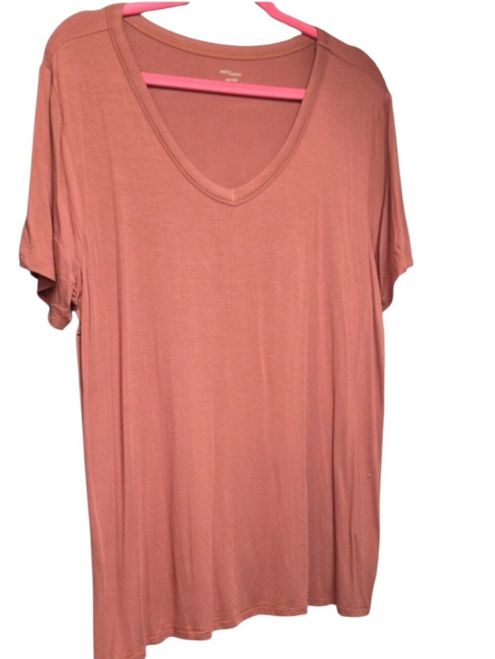 Daily Ritual Women's Short Sleeve V-Neck Tee - Rosewood